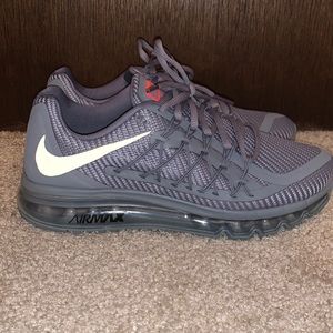 Grey Nike AirMax’s